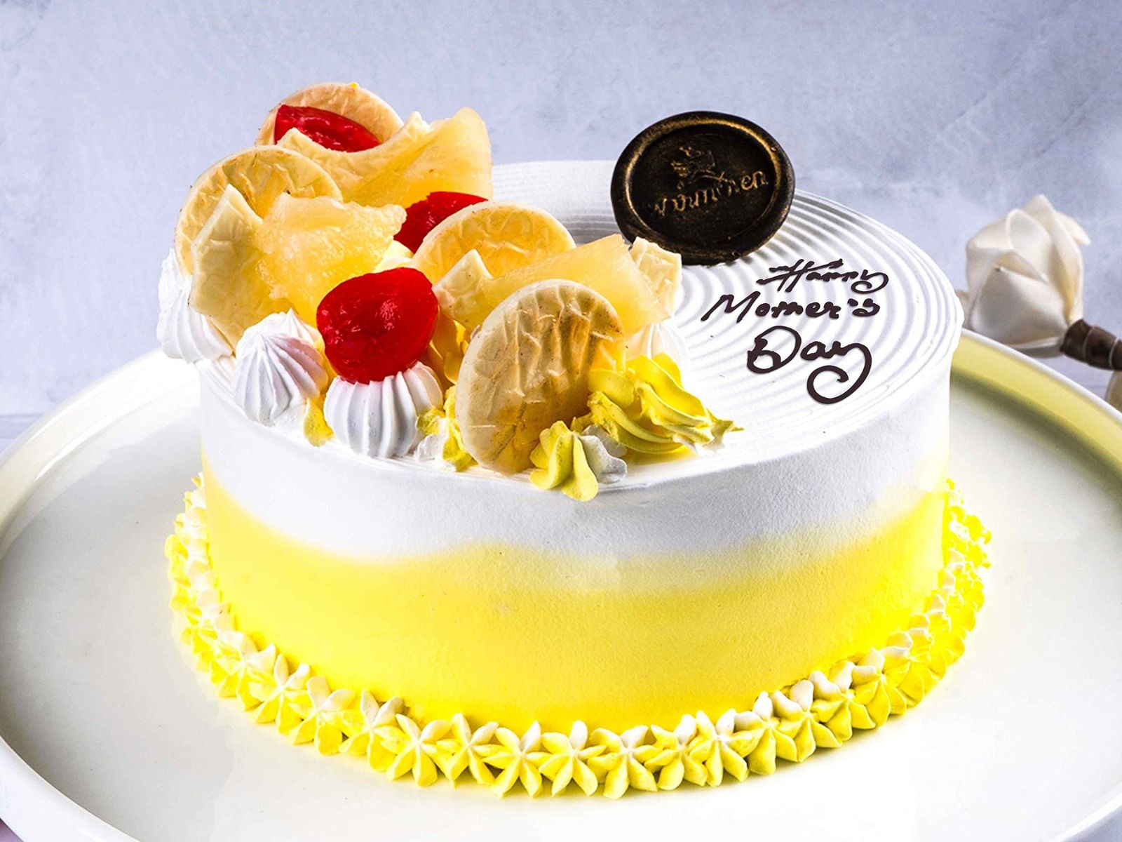 Pineapple cake discount