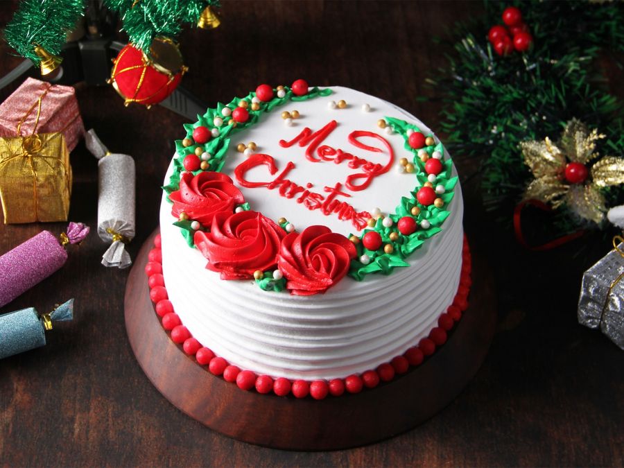 Buy Online Tempting Merry Christmas Cake To Make Someones Day More Special   Winniin