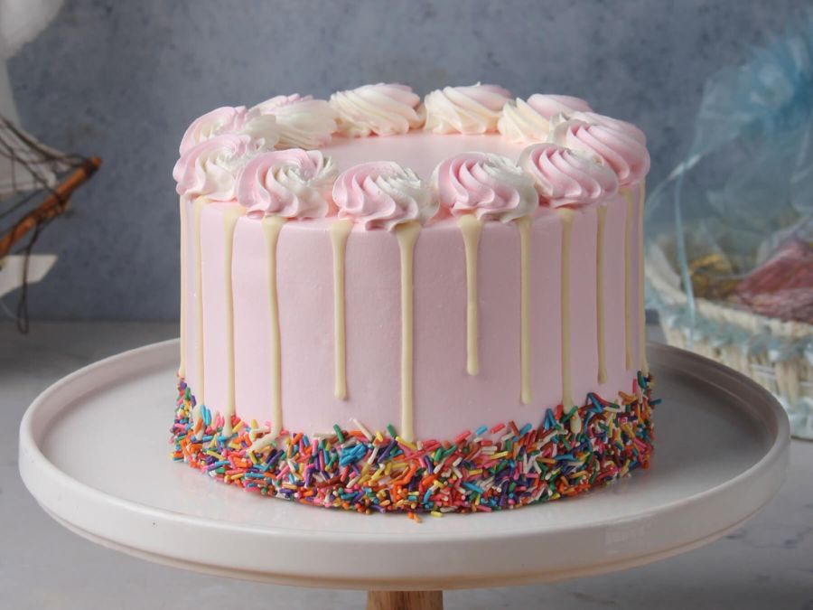 Wedding cake  Wikipedia