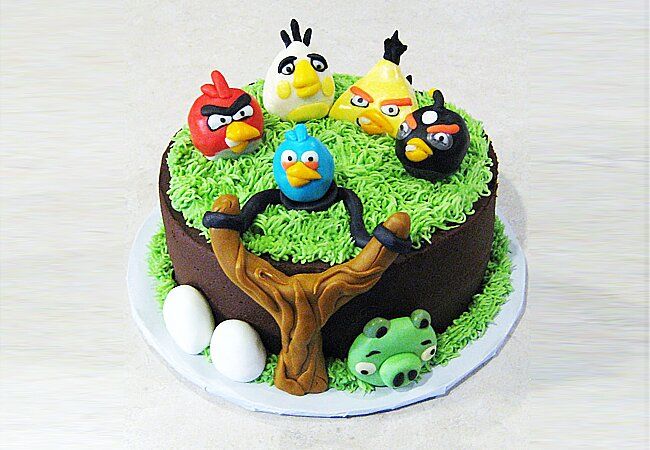 Angry Bird Cream Cake  Winniin