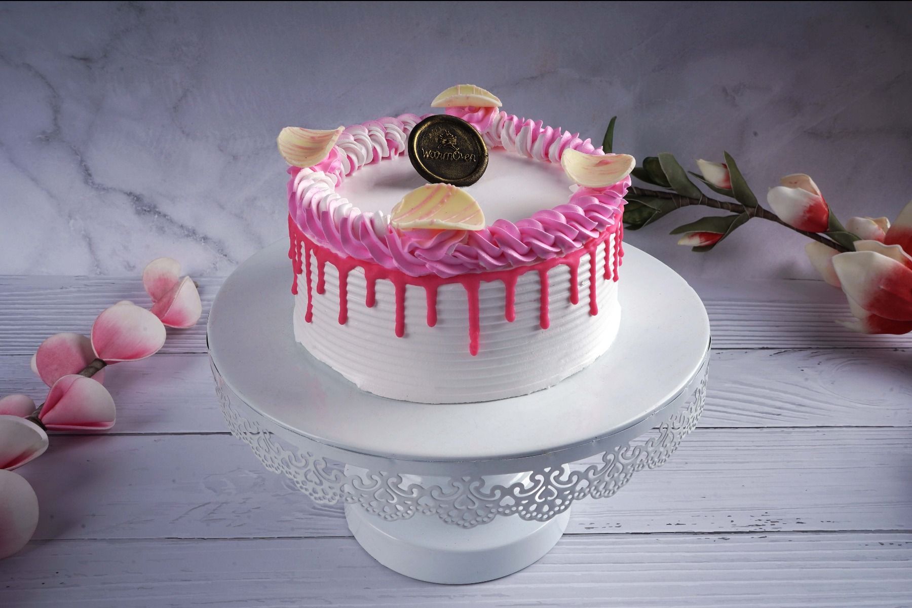 Bubbly New Years Eve Birthday Cake | New birthday cake, New years eve  dessert, Birthday cake decorating