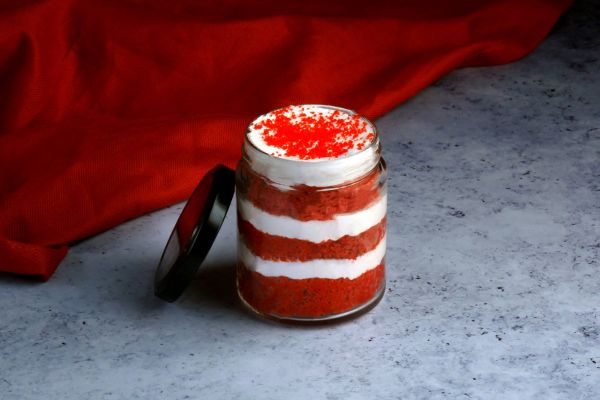 Red Velvet Jar Cake (375ml) pack of 4
