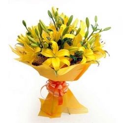 6 Yellow Lilies Paper Pack