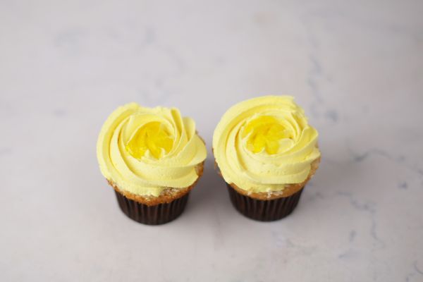 Pineapple cupcakes, cupcakes, birthday, dessert, cupcakes home delivery