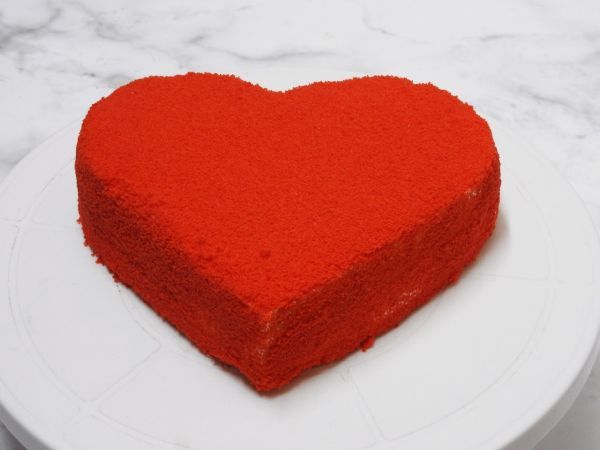 Naked Red Velvet Heart Cake-2022