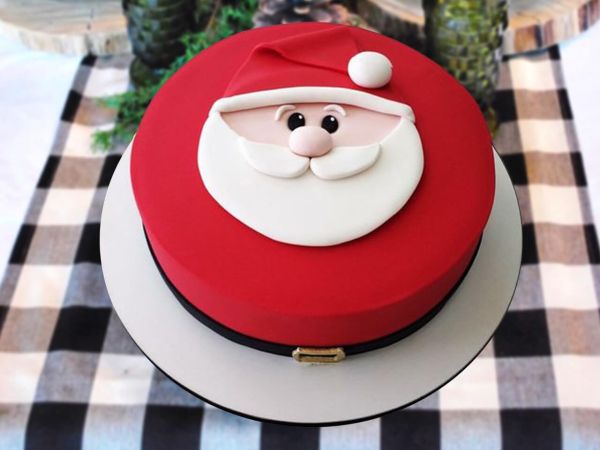 Santa Custom Cake