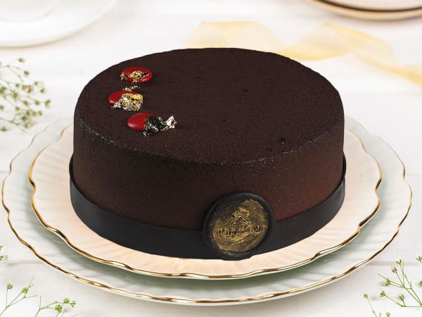Premium Choco Raspberry Velvet Cake
