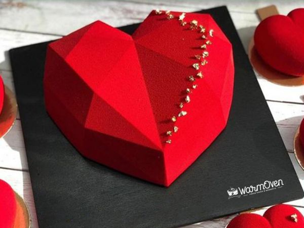 Heart Shaped Pinata Velvet Cake