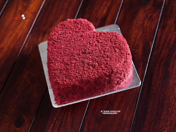Valentine Naked Red Velvet Heart  Cake